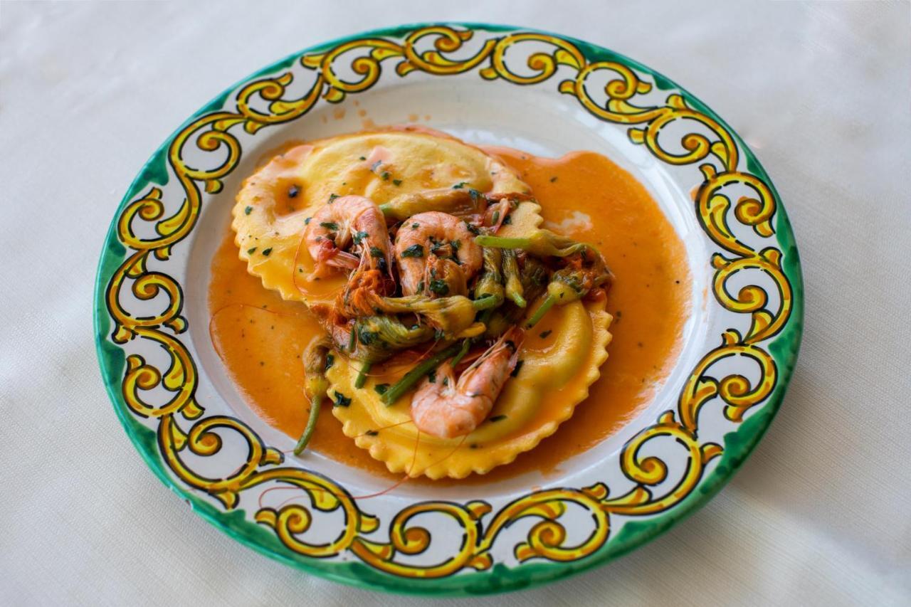 カステッラバーテ Madonna Della Scala Bed & Breakfast エクステリア 写真